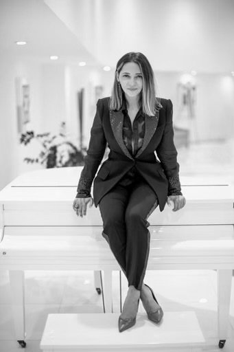 Lori Dobrin