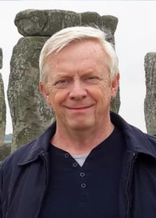 Alastair McLoughlin 